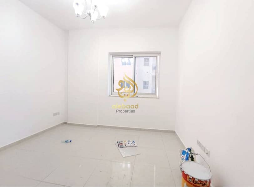 Close to Metro • 1bhk + Study Room / Maid Room • Book Now!