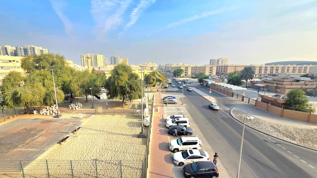 Chiller free! •Front of Metro •3bhk + Maid Room is Available for Rent • Book Now!