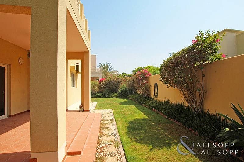 3 Bed Villa | Upgraded Kitchen | Meadows 6