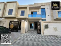 فيلا فاخرة مع حديقة ومساحة معيشة واسعة