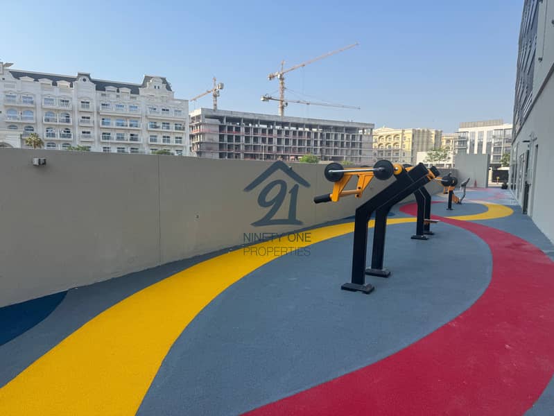 Fully Furnished | New & Ready | Huge Layout - Image 18