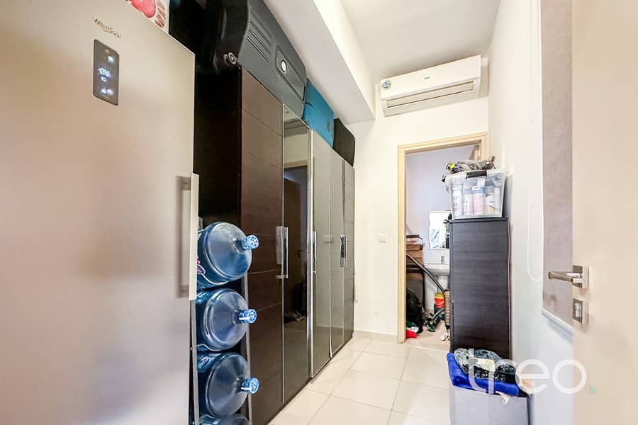 4 Bedroom Villa| Beautiful Large Garden - Image 7