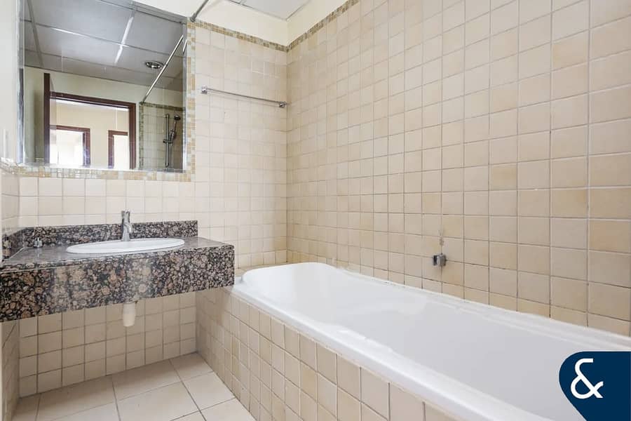 Spacious Layout | 3 Beds | Community View - Image 7