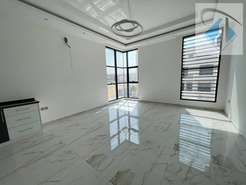 4 WhatsApp Image 2025-12-03 at 10.06. 15 AM. jpeg