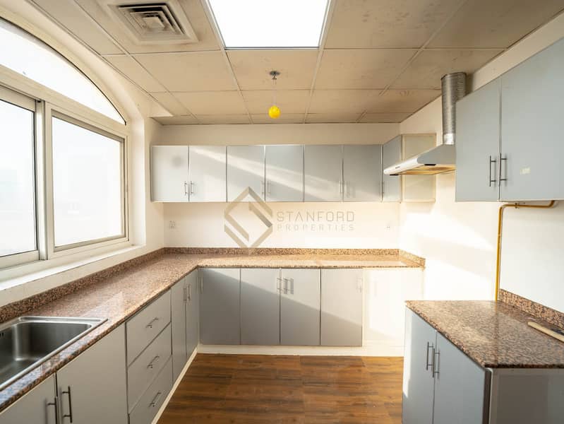 Spacious 3-Bedroom Apartment | Premium Location - Image 9