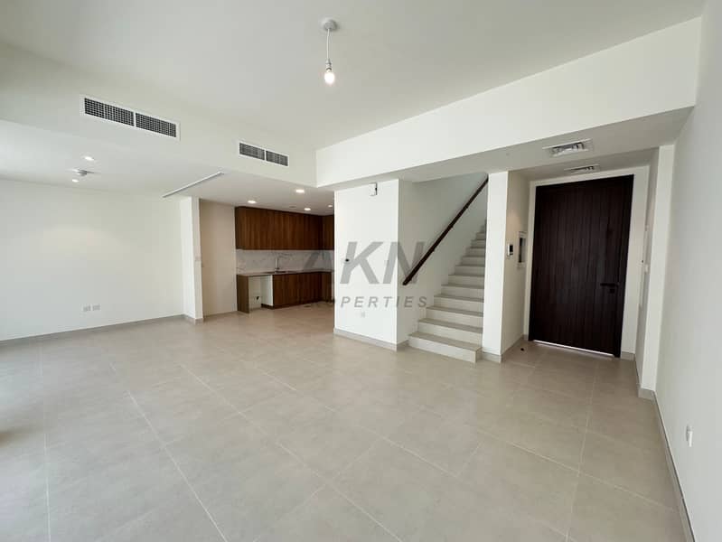 Spacious 3 Bhk +Maid room | Brand new