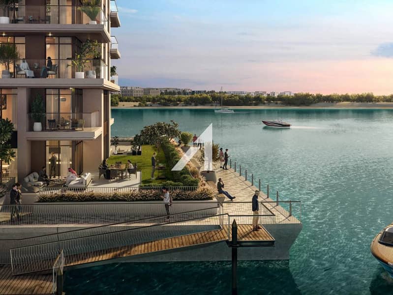 Elegant Waterfront Apartment | Premium Open Layout