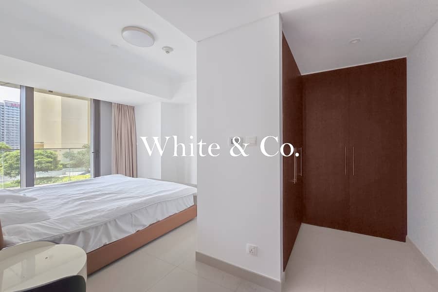 Modern | Strategic Opportunity |City View - Image 9