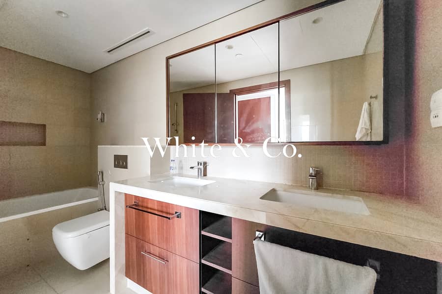 Modern | Strategic Opportunity |City View - Image 11