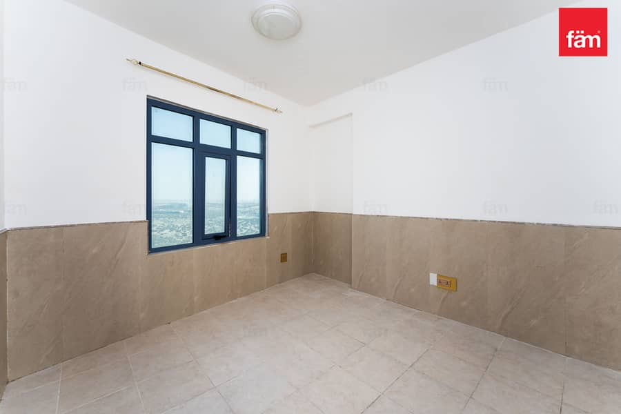 Vacant | 1BR converted to 2BR | Closed Kitchen - Image 8