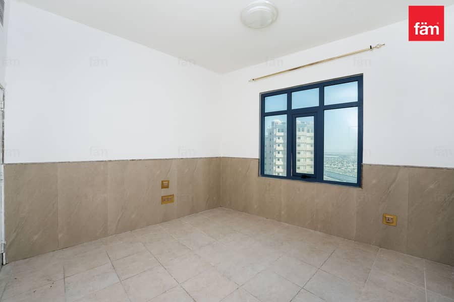 Vacant | 1BR converted to 2BR | Highest floor - Image 7