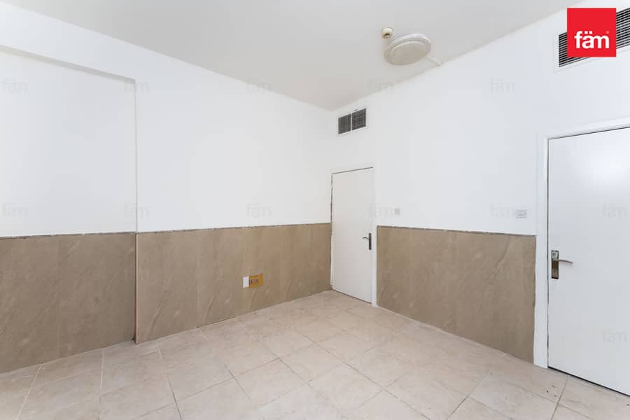 Vacant | 1BR converted to 2BR | Highest floor - Image 11