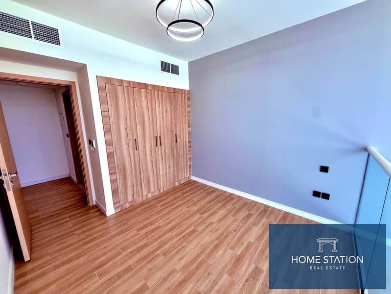 Front Parking | 1 Bed Loft | Brand New | Available for Viewing