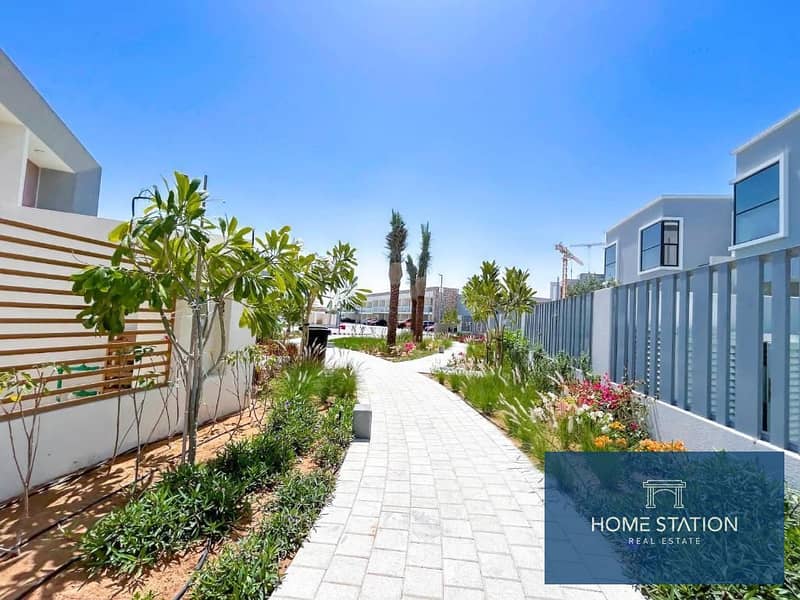 ELEGANT 1-BEDROOM LOFT TOWNHOUSE | INVESTOR DEAL | COMMUNITY VIEW | FRONT PARKING | BRAND NEW UNIT