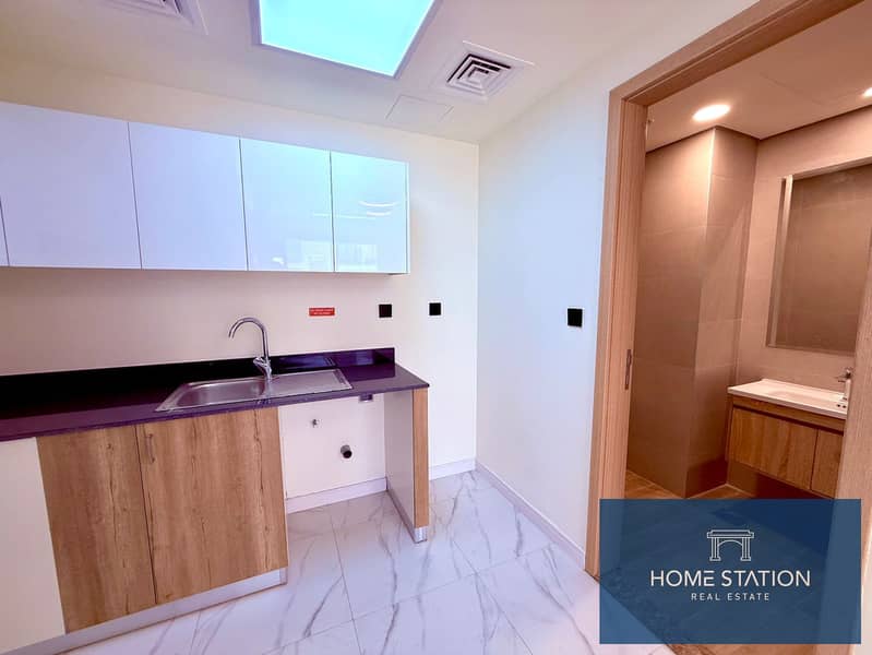 Front Parking | 1 Bed Loft | Brand New | Available for Viewing - Image 7