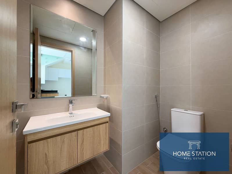 ELEGANT 1-BEDROOM LOFT TOWNHOUSE | INVESTOR DEAL | COMMUNITY VIEW | FRONT PARKING | BRAND NEW UNIT - Image 14