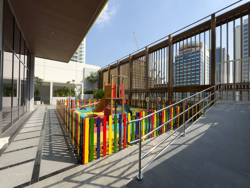 Spacious 2-Bedroom Unfurnished Apartment in the Heart of Business Bay - Image 43