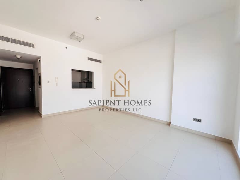 High Floor - Pets Allowed - Ready to Movein