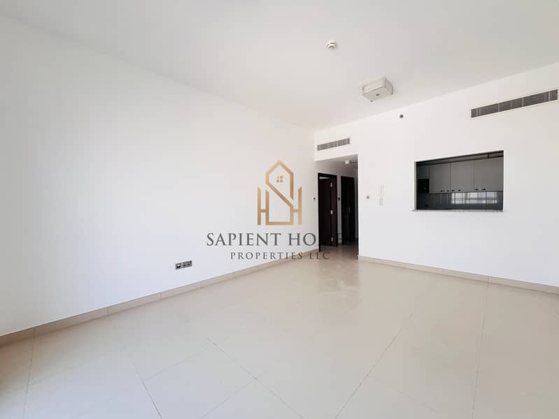 High Floor - Pets Allowed - Ready to Movein