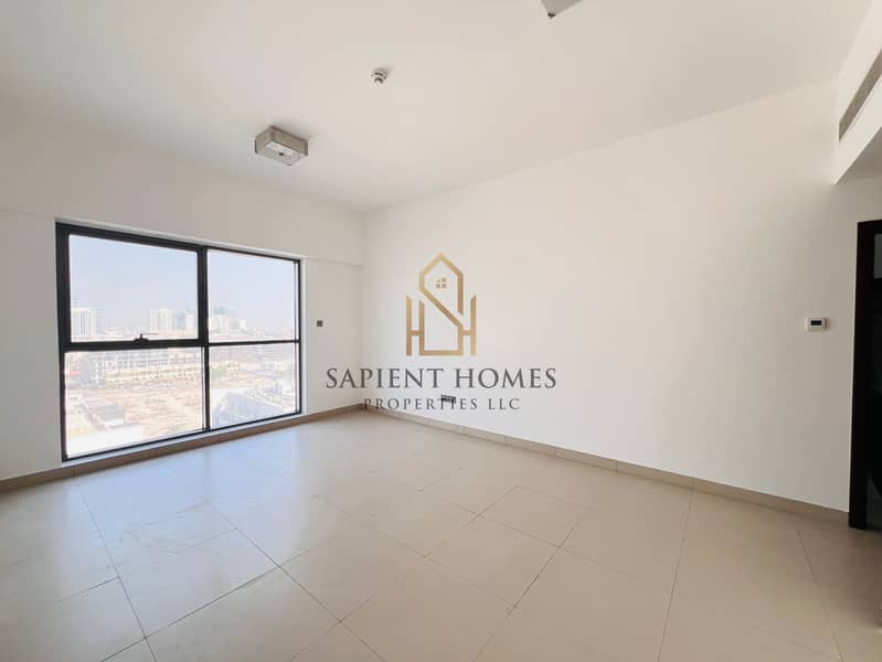 High Floor - Pets Allowed - Ready to Movein