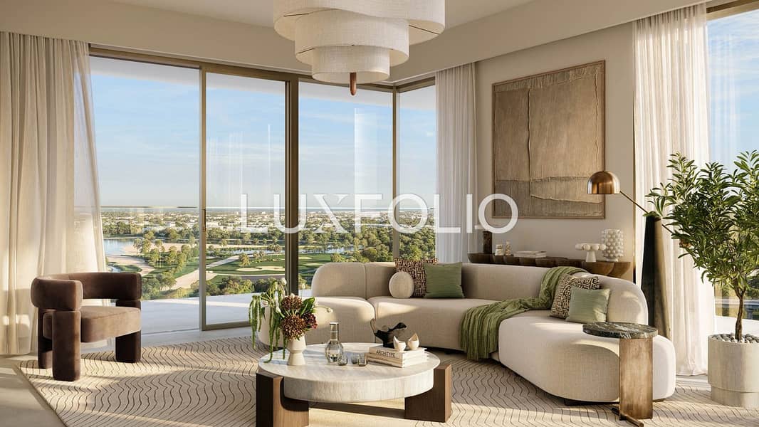 Huge Lay Out / Brand New Unit / OP Deal