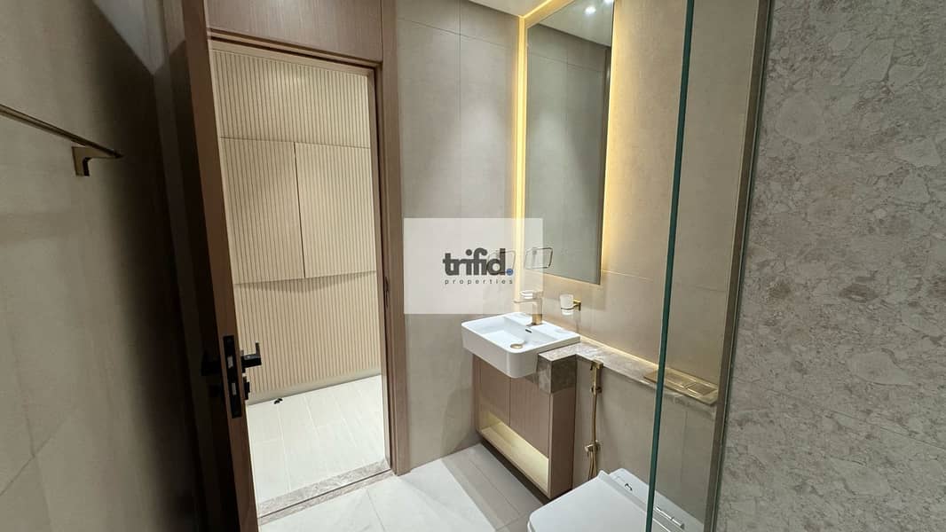 Spacious Master Bedroom | Large Kids/Study Room - Image 21