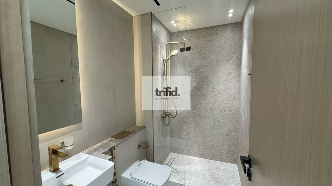 Spacious Master Bedroom | Large Kids/Study Room - Image 23