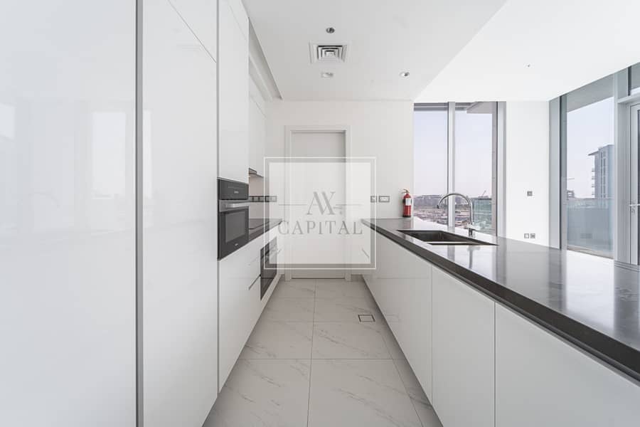 Vacant | Exclusive | Ready to Move | Spacious - Image 6