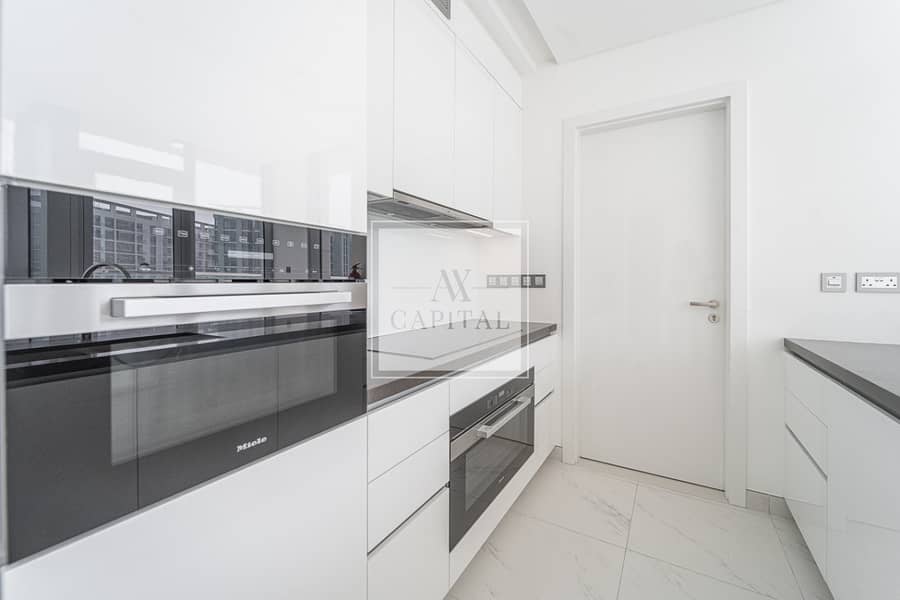 Vacant | Exclusive | Ready to Move | Spacious - Image 16