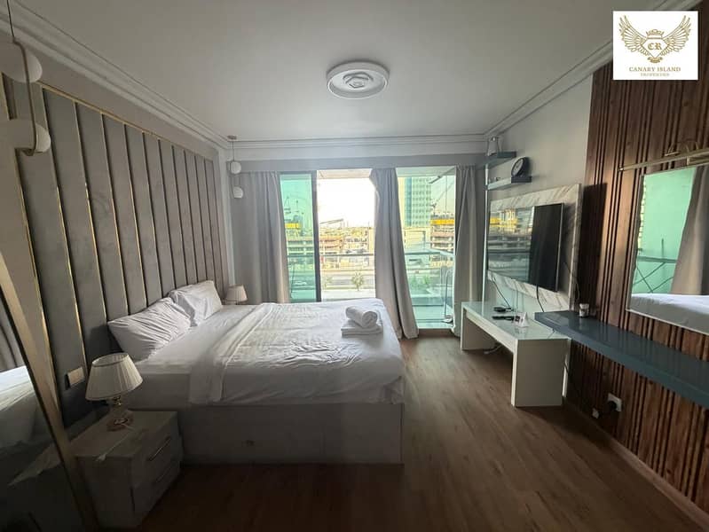 FULLY FURNISED STUDIO | NEAR METRO | READY TO MOVE