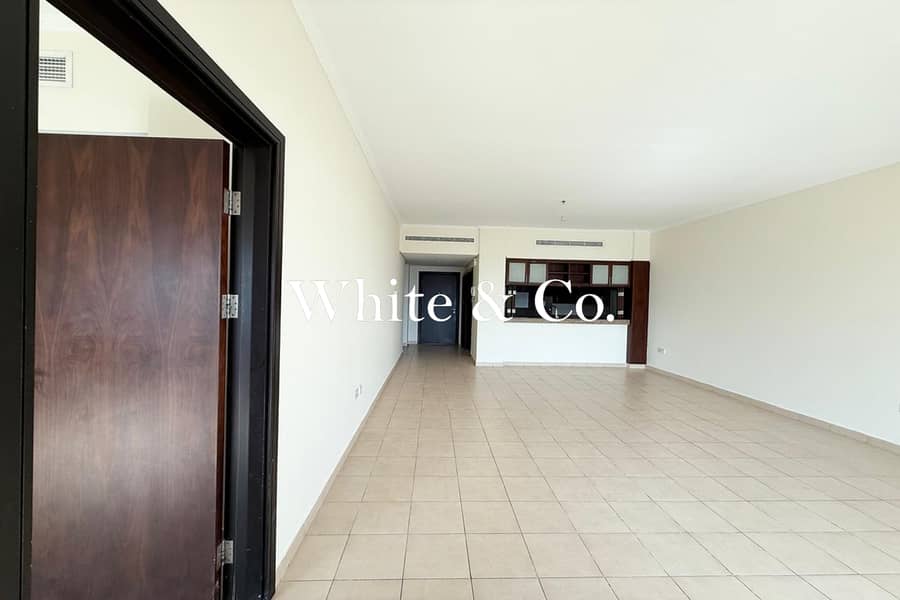 2 BR | Large Living Area | Fitted Storage