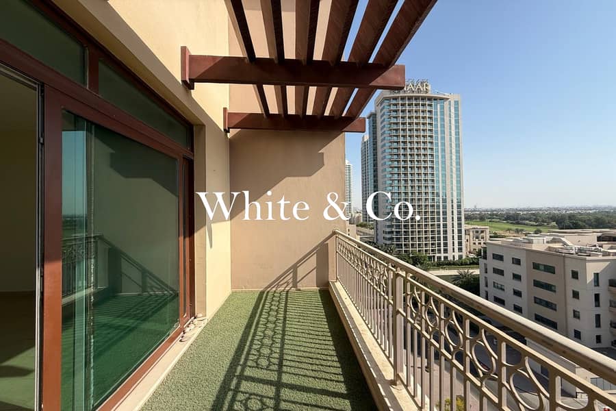 2 BR | Large Living Area | Fitted Storage