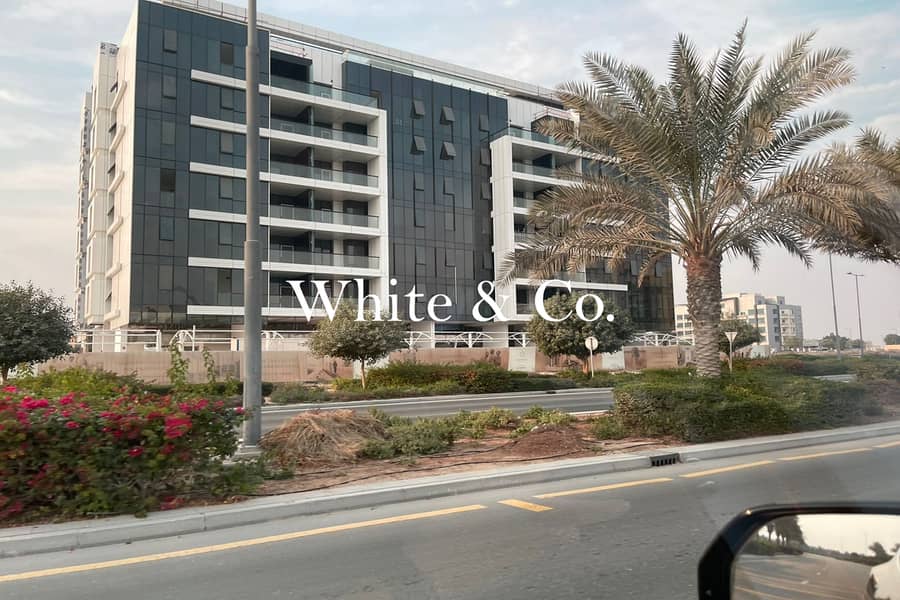 Modern Unit l Fitted kitchen l Mortgage - Image 11