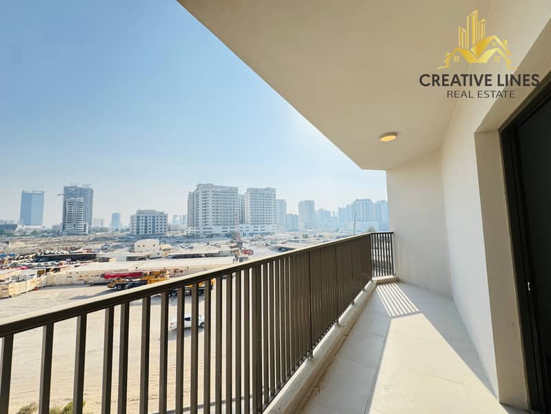 3 B/R / MODERN LAYOUT/ WITH store ROOM / CLOSE KITCHEN/ READY TO MOVE