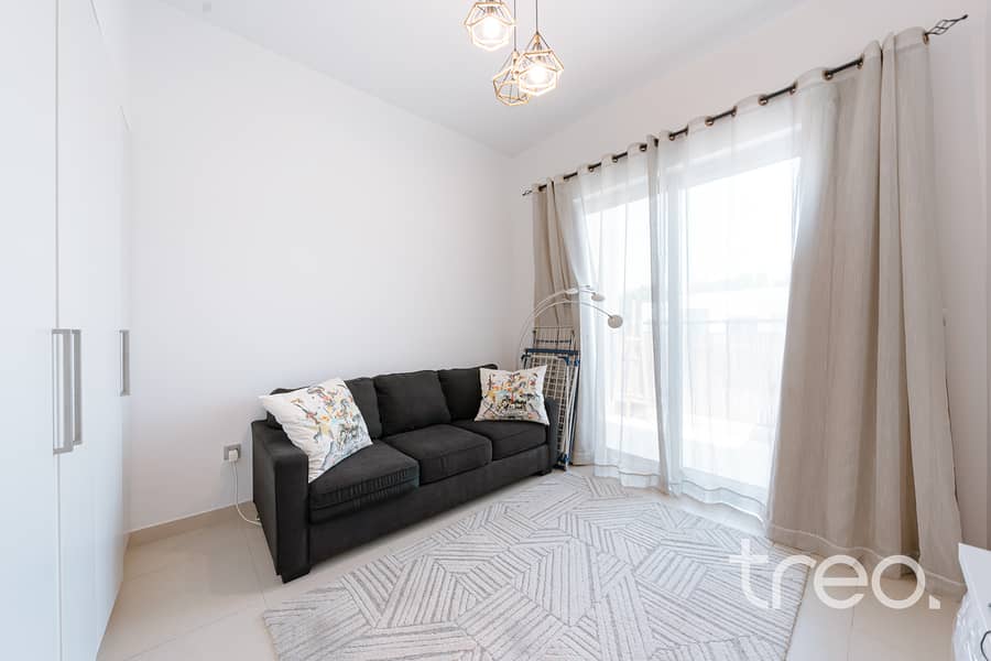 Light and Bright | Modern | Lush Garden - Image 11