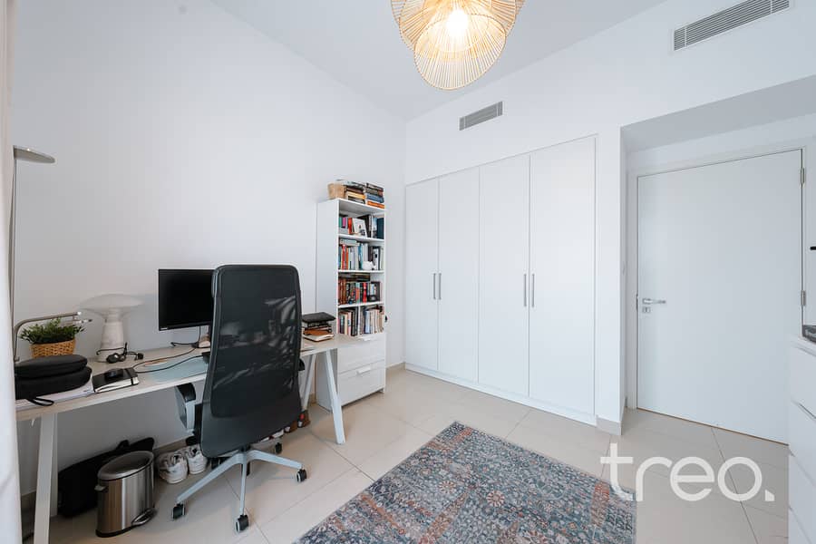 Light and Bright | Modern | Lush Garden - Image 13