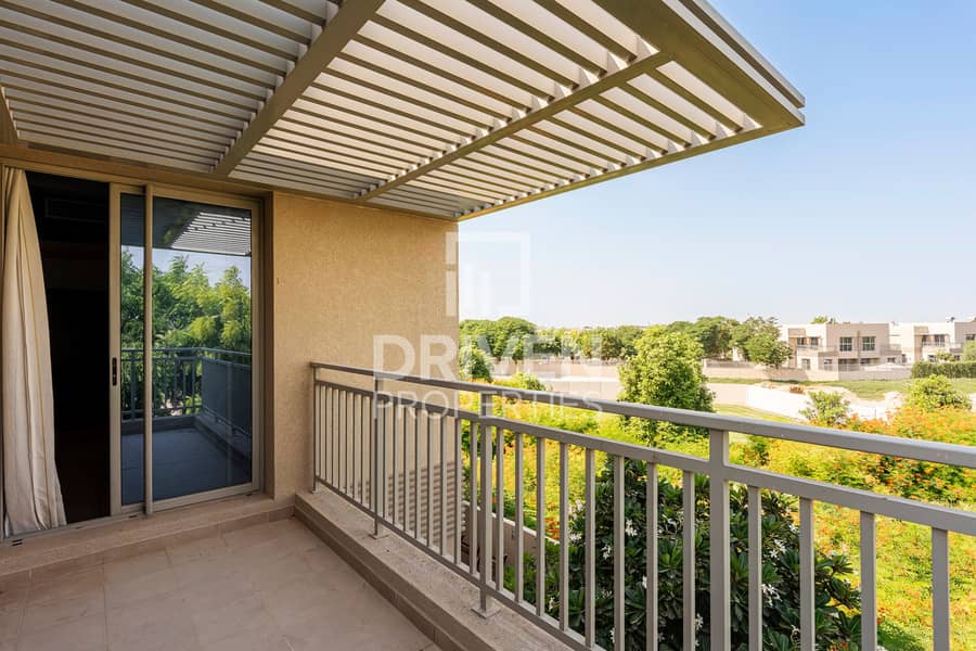 Huge Plot Villa | Potential High ROI | Exclusive - Image 21