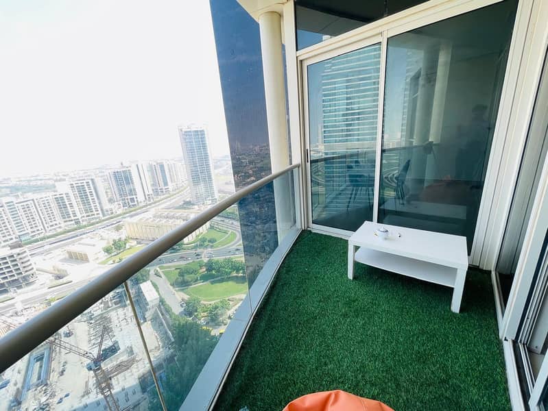 Full Glass | 1Bhk + Store | Spacious Layout