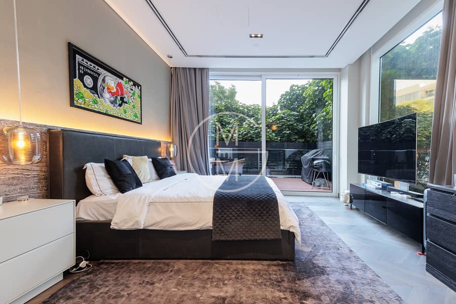 Exclusive | Rare Duplex | Upgraded | Furnished - Image 15