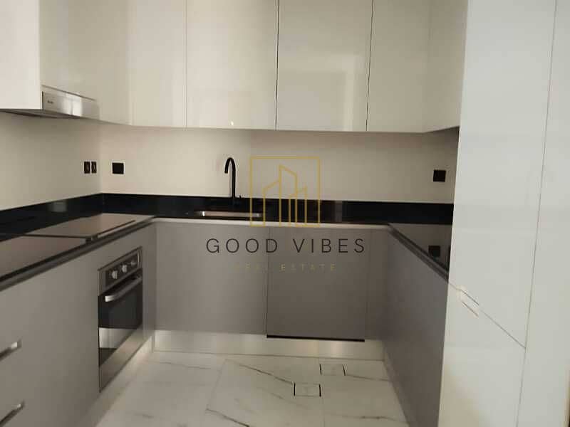 VACANT | SPACIOUS 3 BEDROOM ENSUITE + MAIDS - Image 17