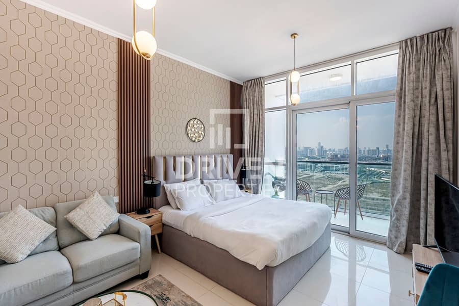 Fully Furnished | Modern Apt | Ready to move in