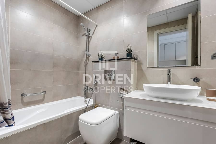 Fully Furnished | Modern Apt | Ready to move in - Image 6