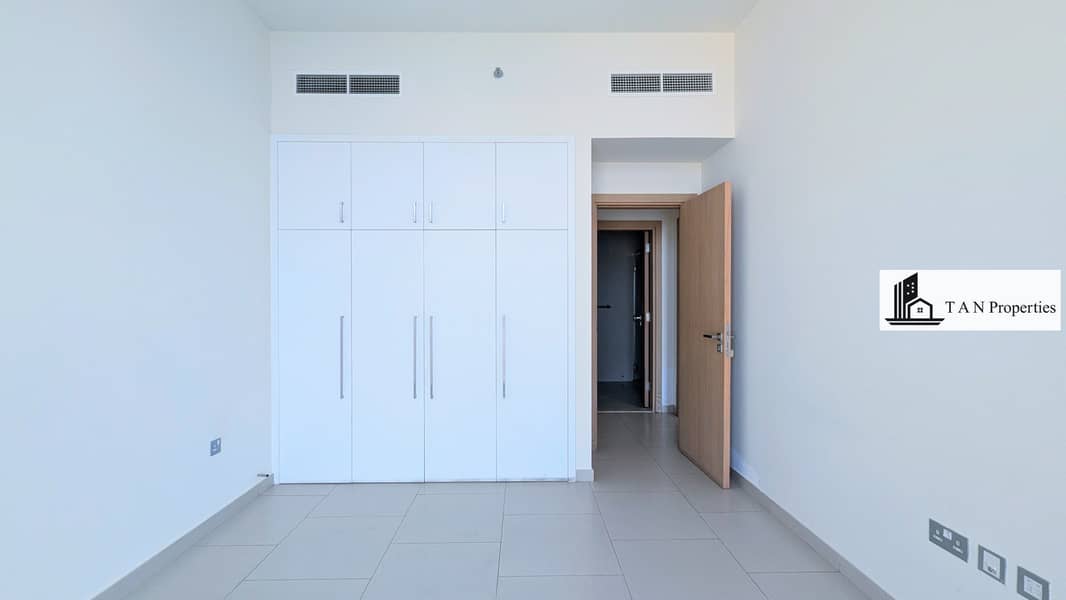 2 BHK + MAIDS |•| LUXURY BUILDING |•| CLOSE TO METRO |•| HUGE SIZE LAYOUT - Image 11