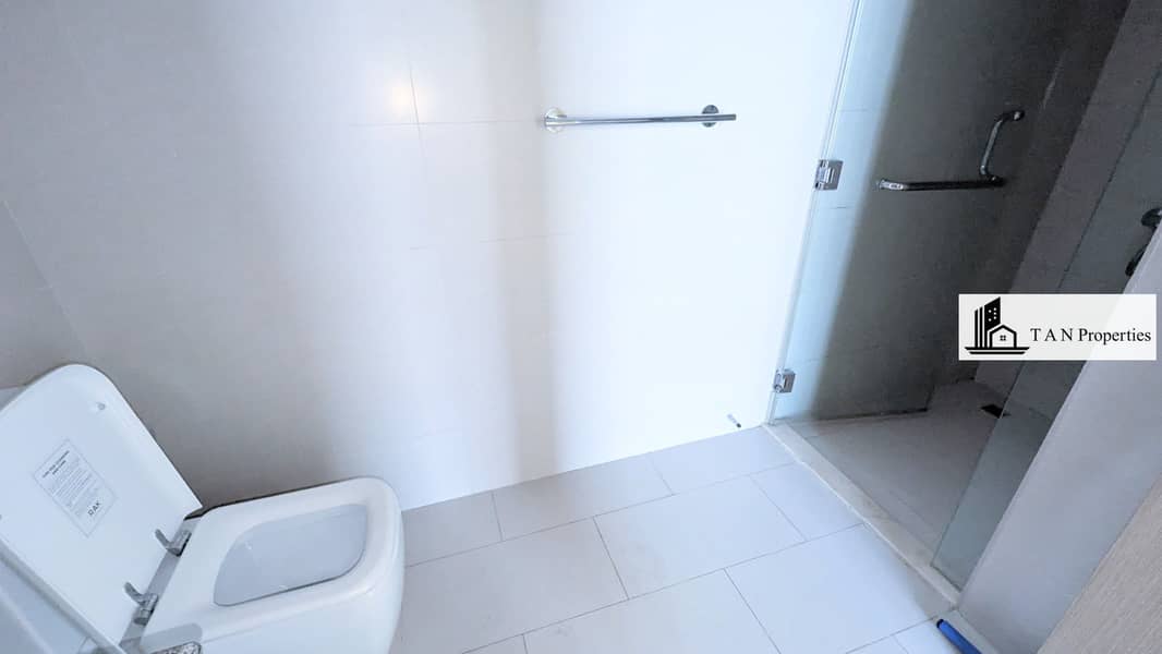 2 BHK + MAIDS |•| LUXURY BUILDING |•| CLOSE TO METRO |•| HUGE SIZE LAYOUT - Image 13