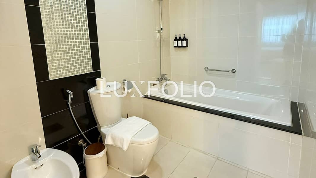 Elegant Furnished Apartment | High Floor | Vacant - Image 8