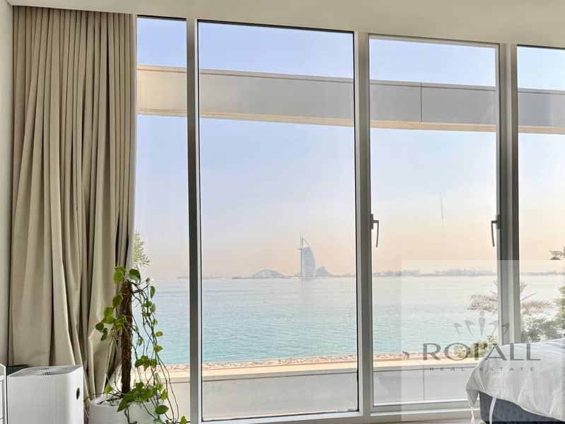 Panoramic Sea View // Burj View // Downtown View// Private beach - Image 10