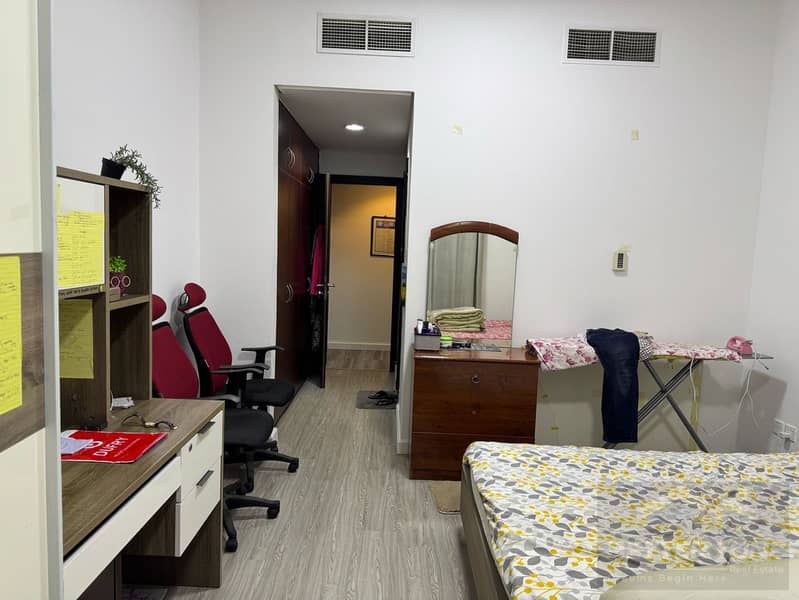 1 BR - Vacating in March 2026 - Near Metro Station - Image 7