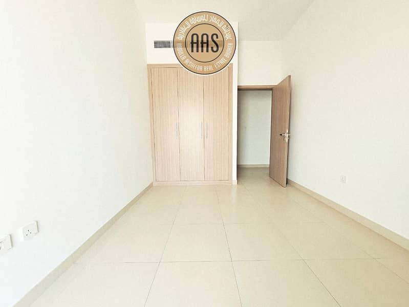 Lavish 2 Bed room and Hall in 110k in 1 to 12 cheques - Image 17