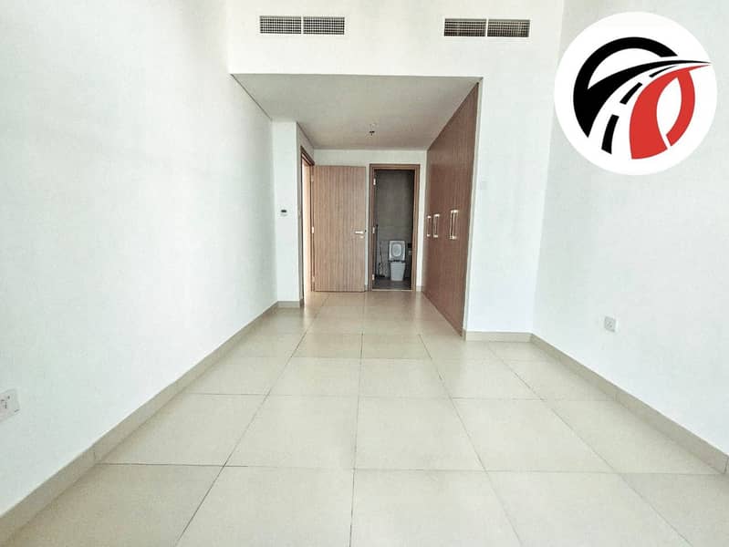 STYLISH LAYOUT// 12 CHEQUES PAYMENT// READY TO MOVE - Image 9