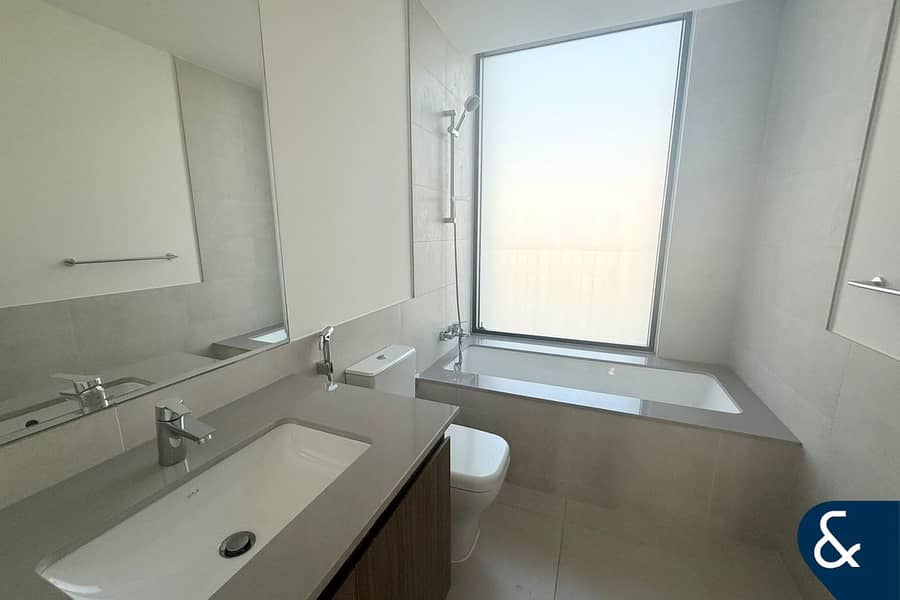 4 Bedroom Unit | Vacant | Brand New - Image 8